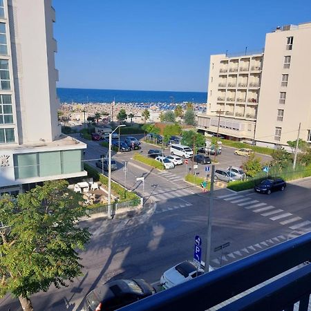 Global Hotel Rimini Exterior photo